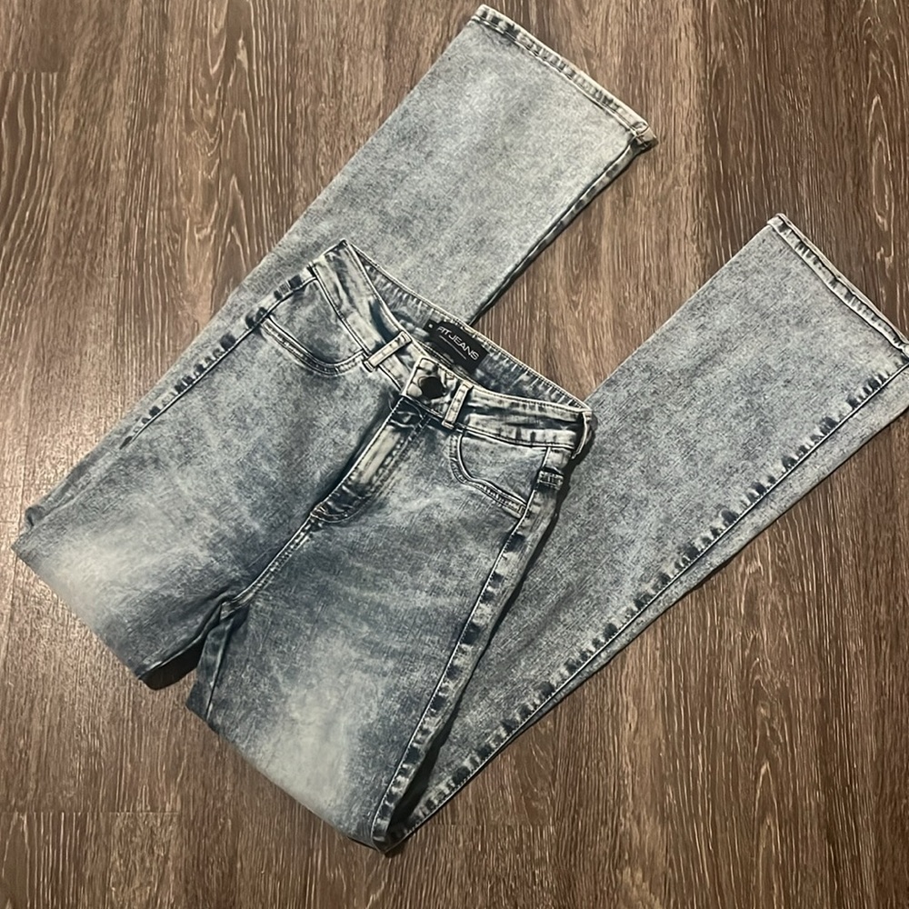 Fitjeans flared jeans in 80s blue